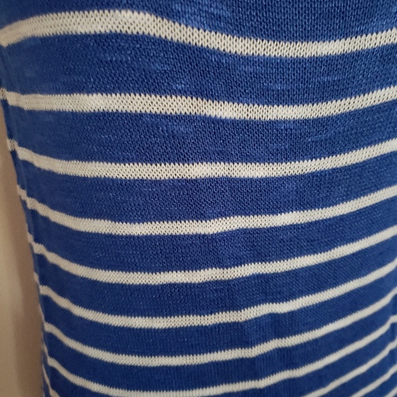 Top - Picture 2 of 4